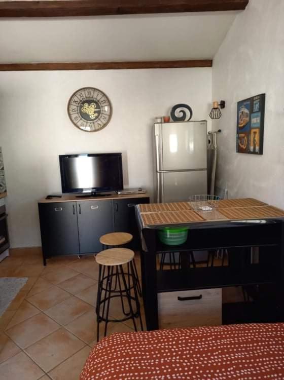 Studio Climatise Dans Villa Calme A 15Km De Cannes Peymeinade Exteriér fotografie